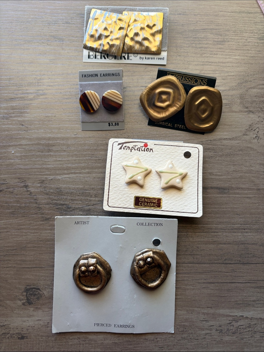 New Vintage Women’s Earrings Set